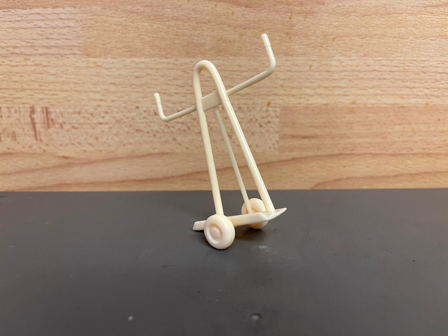 DA10 – Multi Scale 2-Wheel Panel Dolly