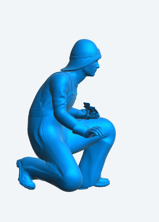 TG71b – Multi-Scale Model Crew Figure: Kneeling Fishing Boat  Sou’wester Hat