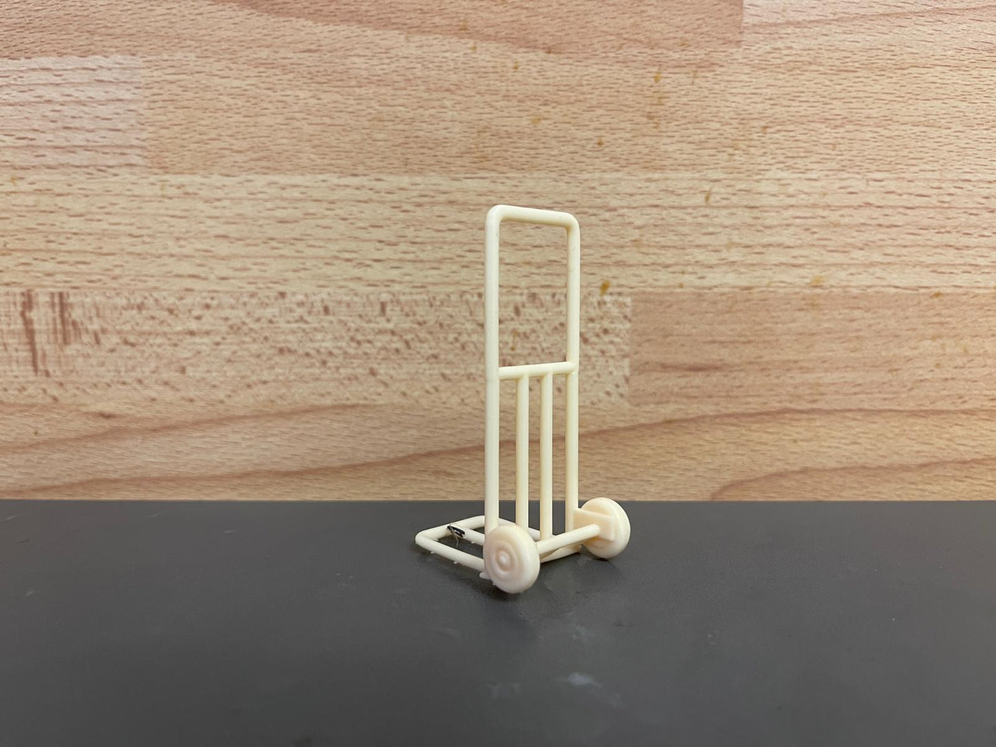 DA7 – Scale Model Hand Sack Cart