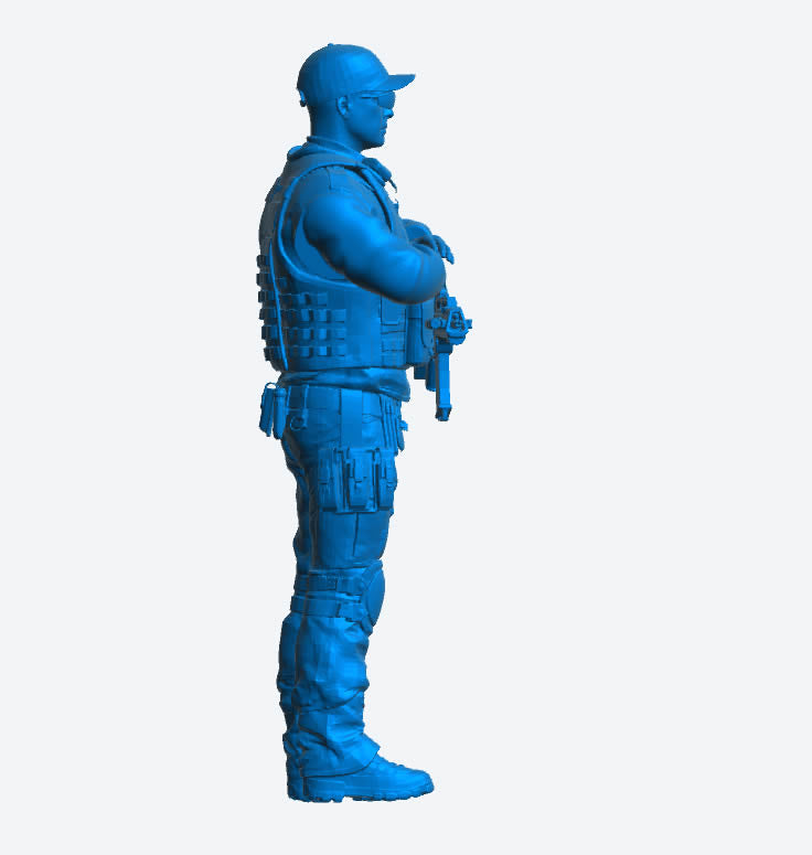 EMS 13 – Armed Police Officer Model Figure (Arms Crossed, Standing Pose)
