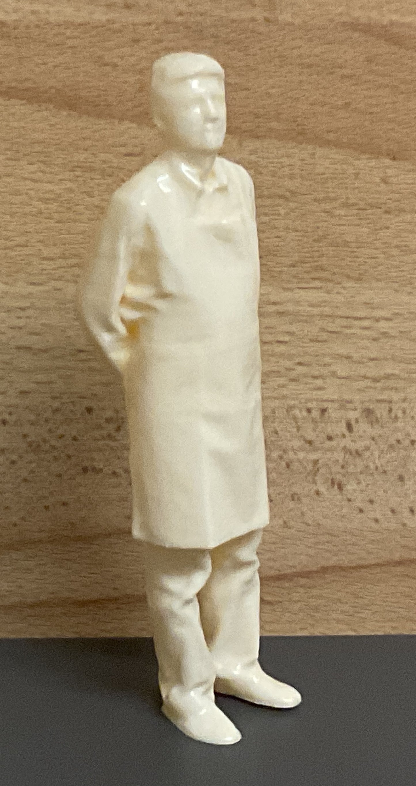 M22 1/10 Scale Butcher Shopkeeper / Toy Maker – Architecture Model Figure
