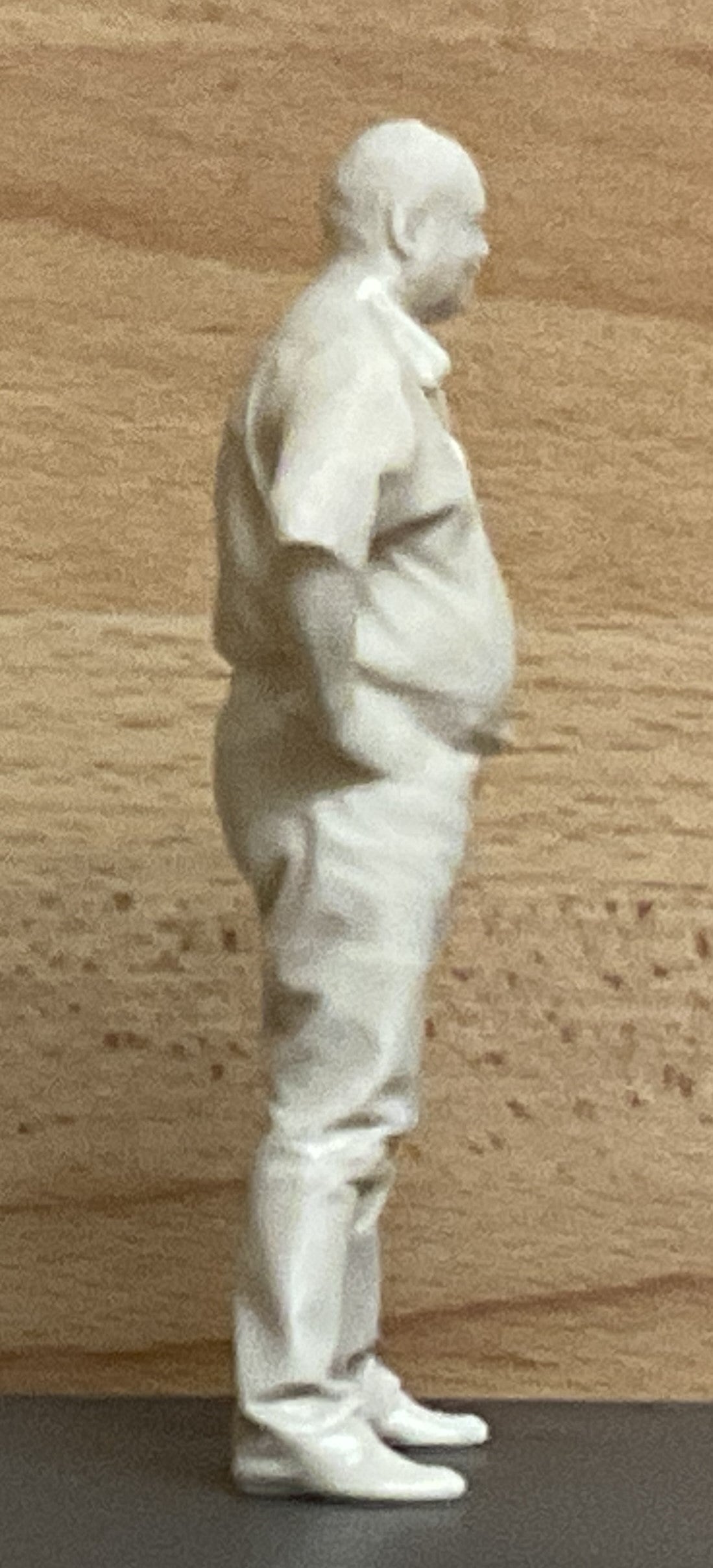 M7 man wearing a short-sleeved dress shirt for rc tug boats ships trucks and cars
