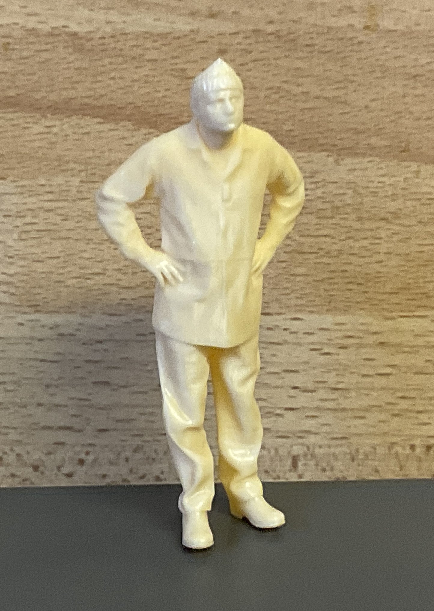 TG2c 1/72 Any Scale Model Tug Boat Crew Figures