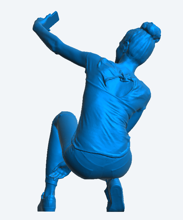 W39 – 1/24 Scale Woman Kneeling Taking a Selfie – Jager Hobby Modern Figure