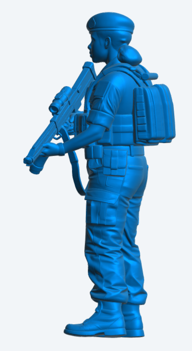 N37 Female Royal Navy Crew Figure – Armed Guard (Beret) – Unpainted Multi-Scale Model