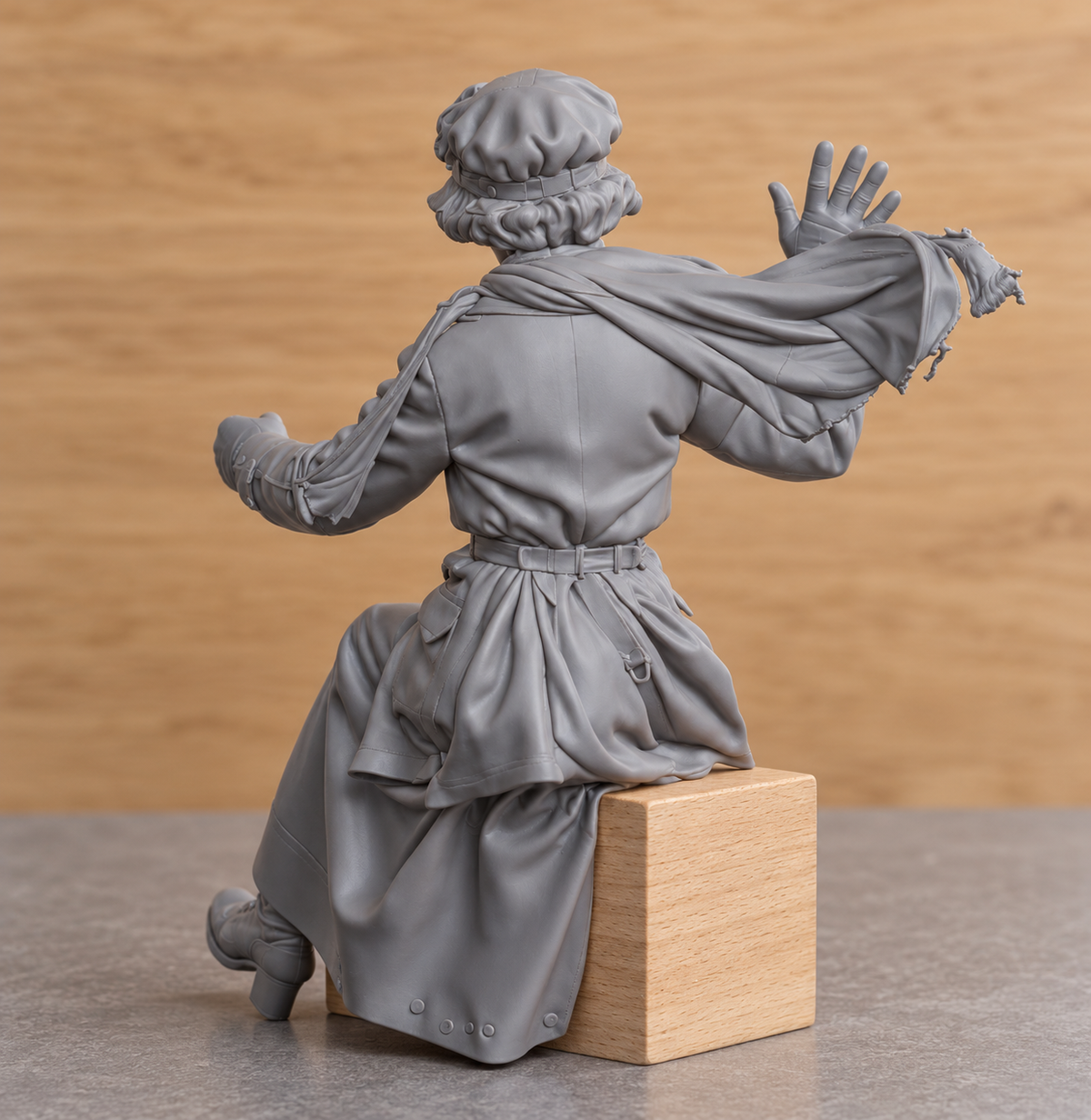 C68 Edwardian Female Driver Figure – Unpainted, Multi-Scale 1/96 to 1/8 Mamod SA1 Roadster