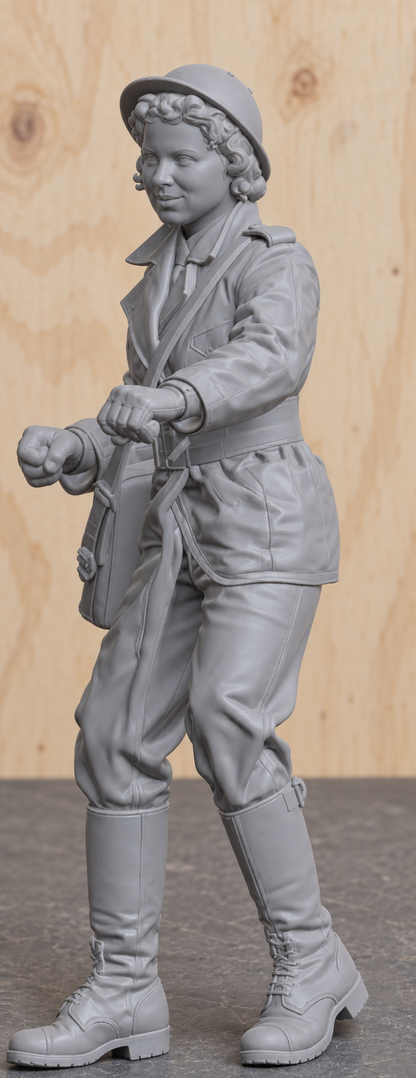 B31 Female Dispatch Rider Figure | Unpainted 1:9 Scale for Italeri Triumph 3HW Displays