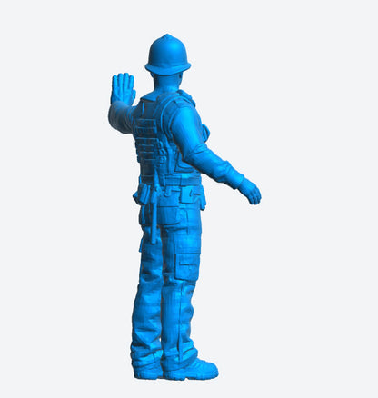 EMS9 – UK Police Officer Scale Model Figure – Stop Signal Pose