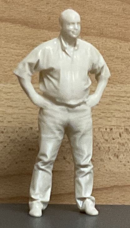 M7 man wearing a short-sleeved dress shirt for rc tug boats ships trucks and cars