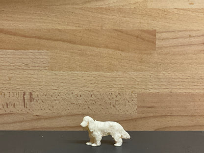 A18 Scale Model English Cocker Spaniel – Standing Pose, Lifelike Hunting Dog for Model Displays