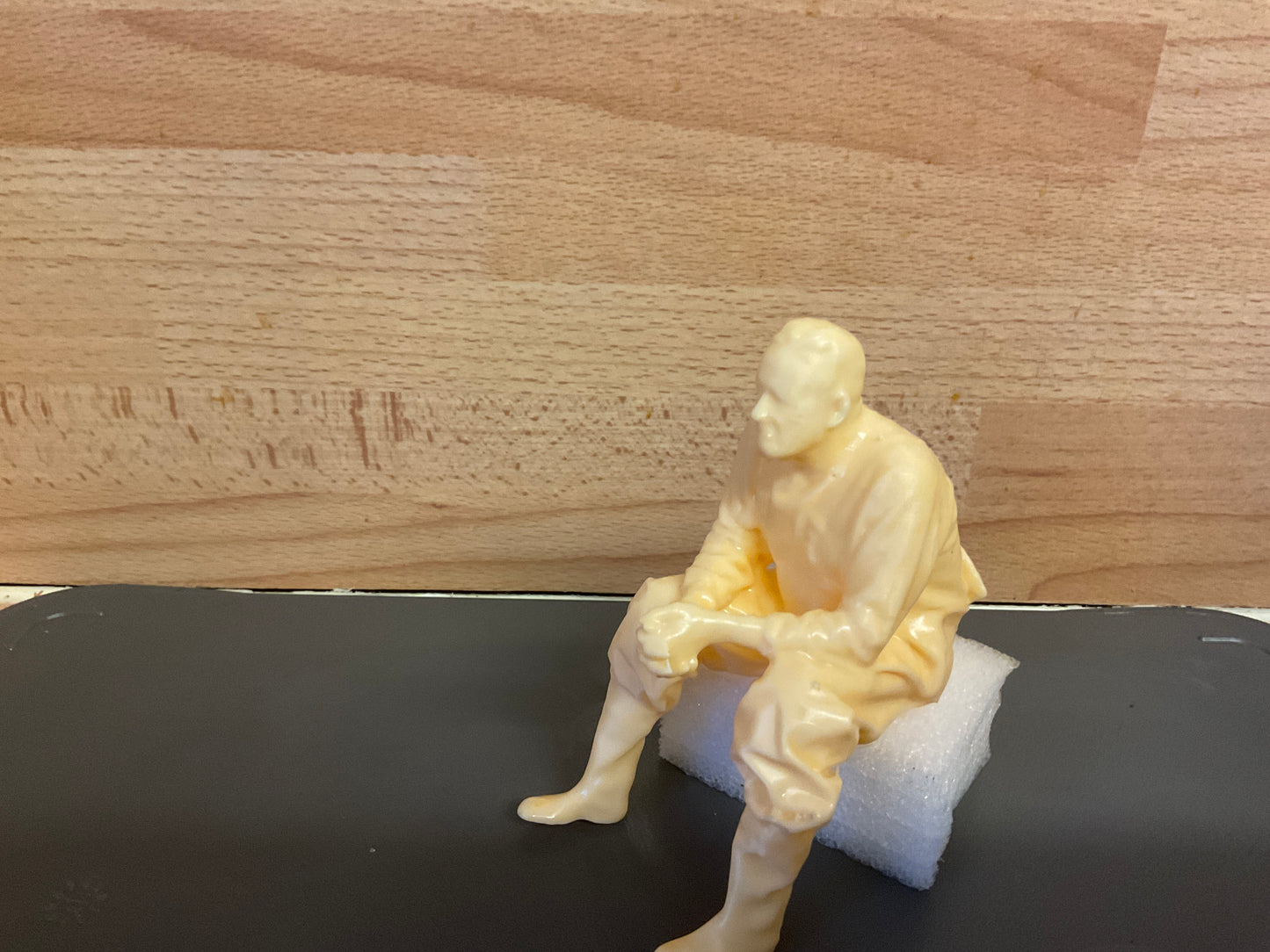 Seated fisherman figure for modern fishing boats, trawlers & RC models TG47
