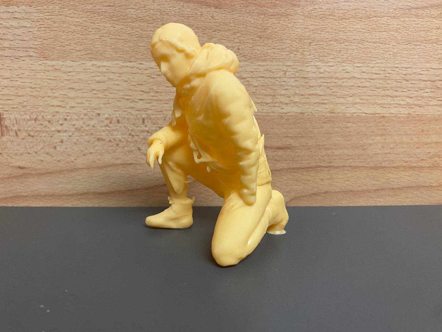 TG56 Female Yacht Crew Scale Model Figure – Crouching in Padded Waterproof Jacket