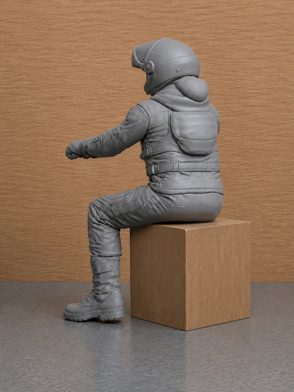 B12 Female Adventure Rider Figure for BMW 1:12 Model Motorbike Displays | Unpainted