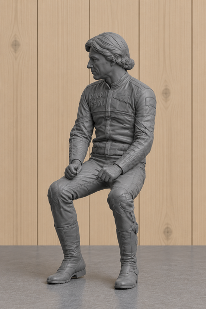 B32 Barry Sheene Seated Rider Figure | Unpainted Scale for Suzuki RG500 Displays