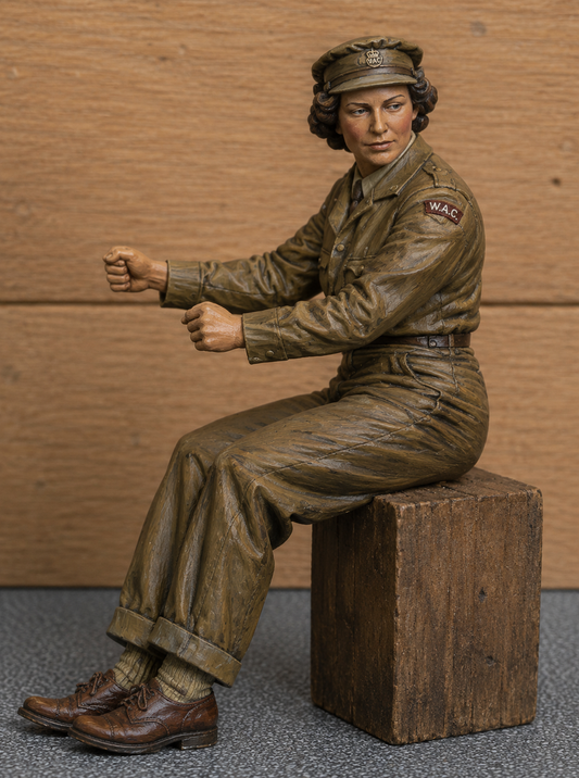 N94 Princess Elizabeth Auxiliary Territorial Service Driver WWII Figure