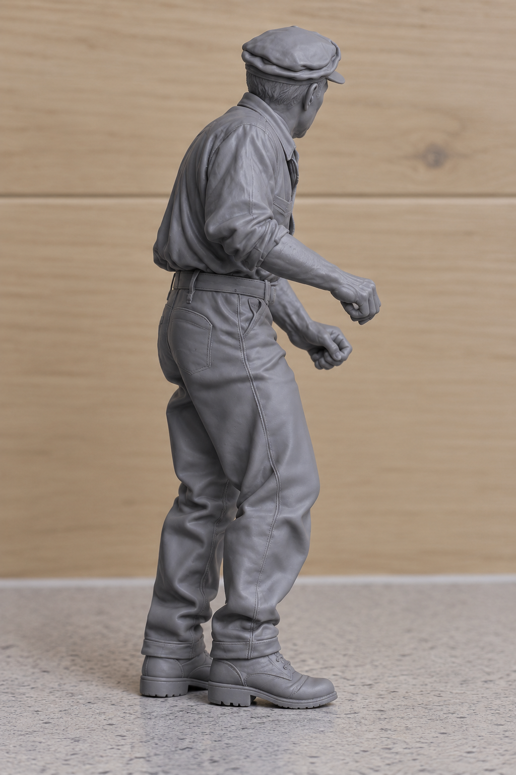 TG134 Mr Allnut – African Queen Inspired 1/12 Multi Scale Model Boat Crew Figure