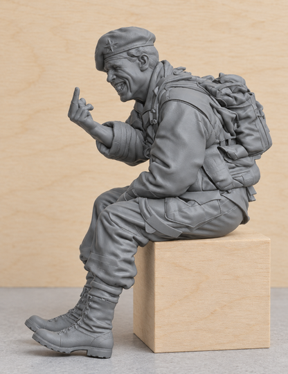 SM2 British Para 1944 Seated Laughing Figure – Unpainted, Multi-Scale 1/96 to 1/8 | Jager Hobby