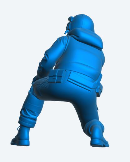 R1 Female RNLI Lifeboat Rescue Crew Model Figure – Dynamic Action Pose Unpainted