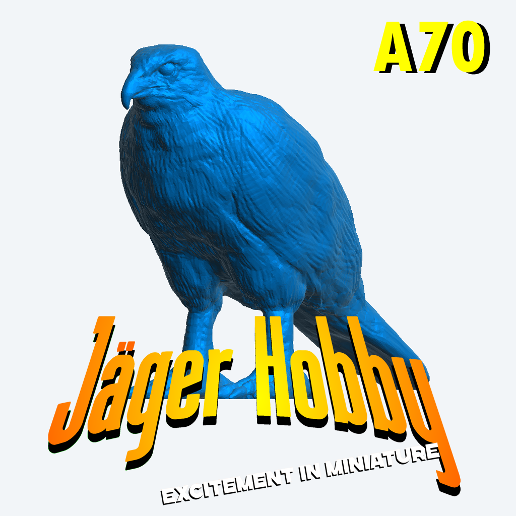 A70 Perched Falcon – Scale Model Bird of Prey for Dioramas, Ships, and RC Displays