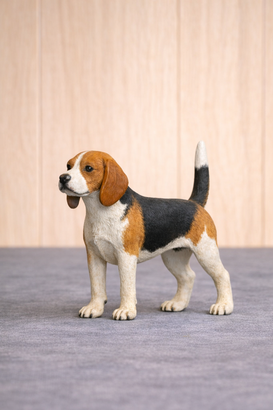 A81 – Scale Model Beagle Dog Figure Unpainted