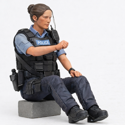C18 Female Police Officer Driver Figure – Driving Pose Unpainted