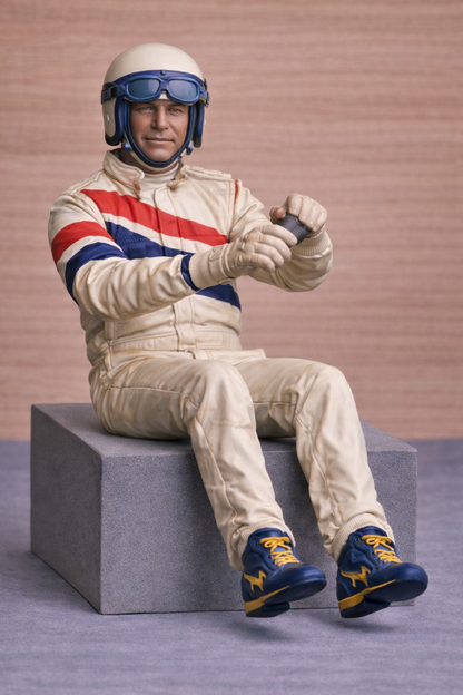C40 Classic Rally Driver – 1970s–1990s Era Seated Driving Pose Unpainted