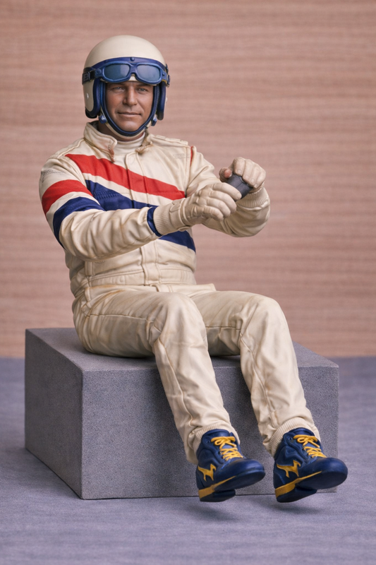 C40 Classic Rally Driver – 1970s–1990s Era Seated Driving Pose Unpainted