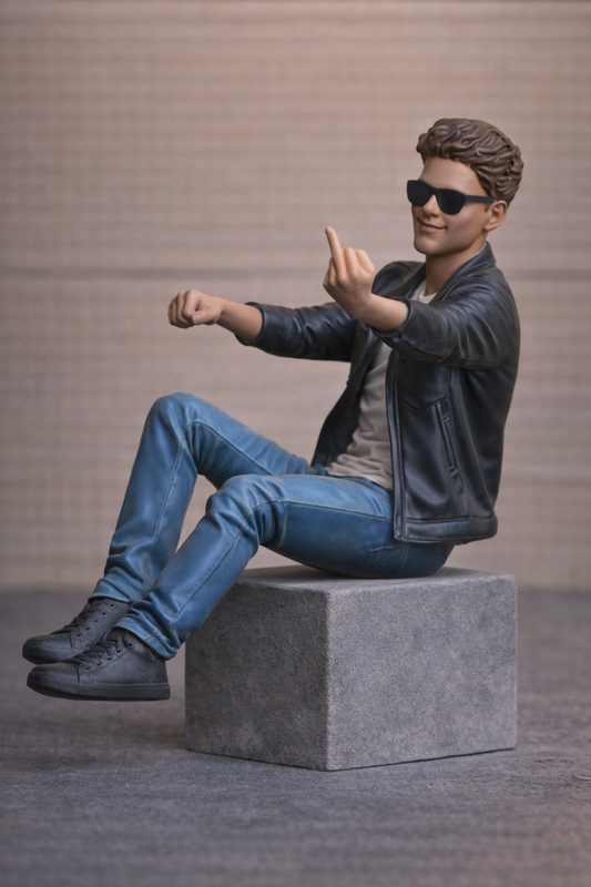 C4 Young Trendy Car Driver Figure – Gesture Out of Window Unpainted