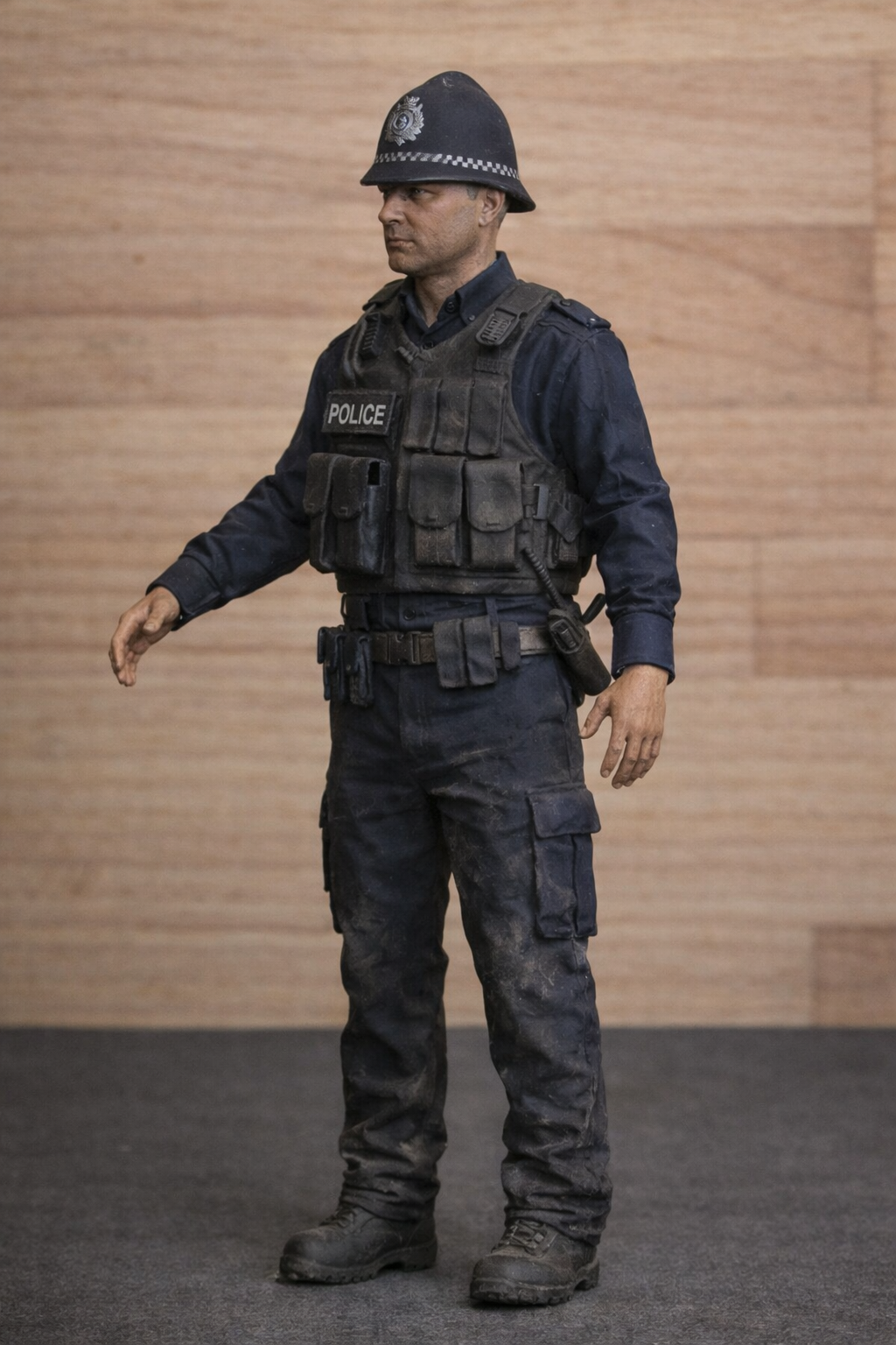 EMS15 – Modern UK Police Officer Scale Model Figure Unpainted