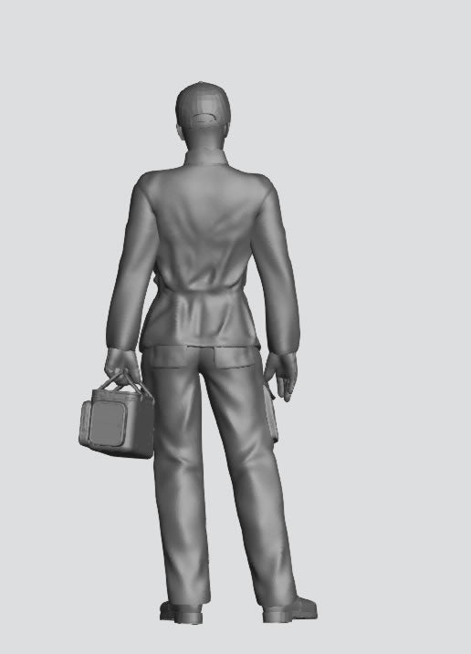 EMS27 – 1/43 1/18 Multi Scale Model Figure: Paramedic Standing with First Response Bag and Cap