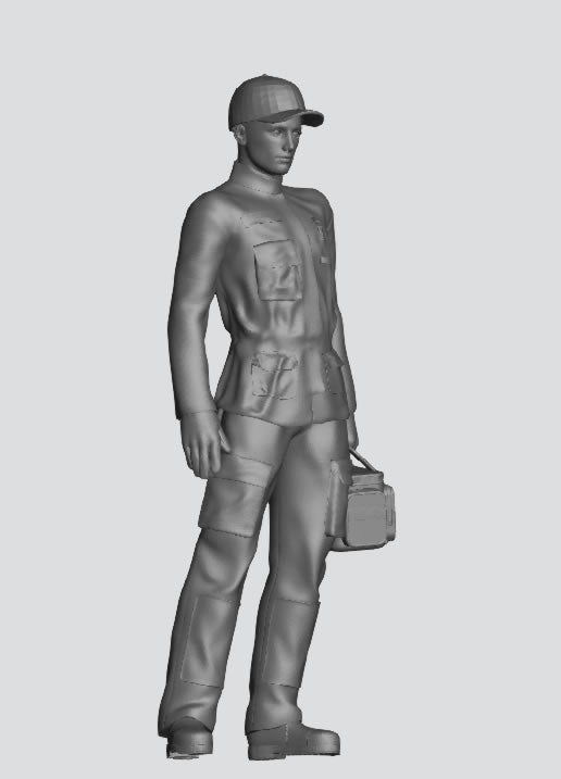 EMS27 – 1/43 1/18 Multi Scale Model Figure: Paramedic Standing with First Response Bag and Cap