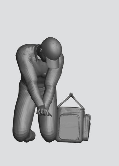 EMS28 1/43 1/18 Multi Scale Model Figure: Male Paramedic Kneeling, Performing Chest Compressions