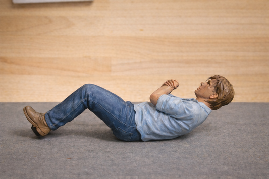 EMS31C Stretcher Patient – Injured Arm Unpainted