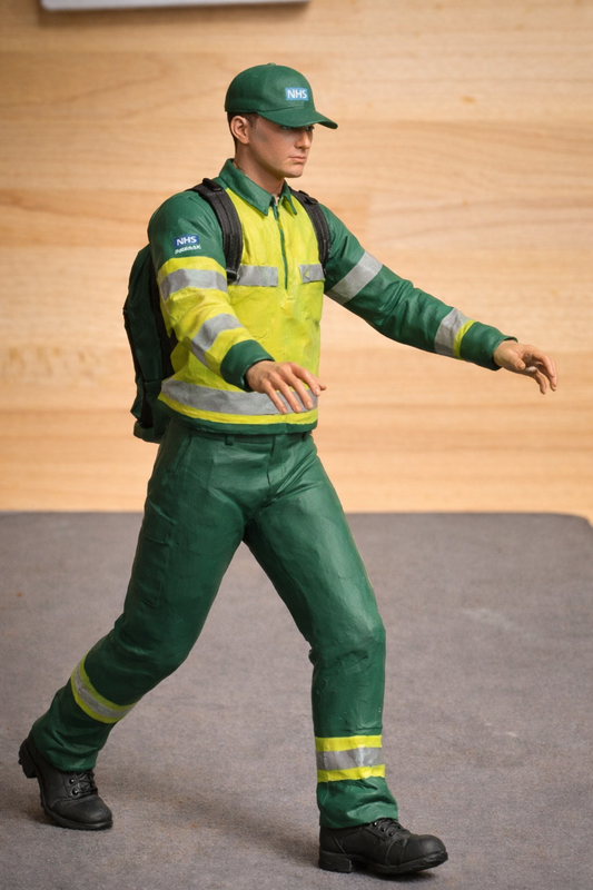 EMS31 Unpainted Paramedic Pushing Stretcher – Scale Model Figure
