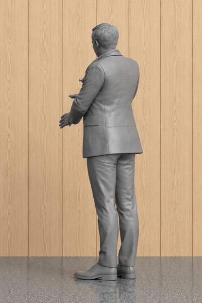 L31 Classic Yorkshire Vet Examining Livestock – Unpainted Scale Model Figure  All Creatures Great and Small