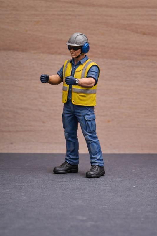 M101 – Scale Construction Crane / HIAB Operator Unpainted