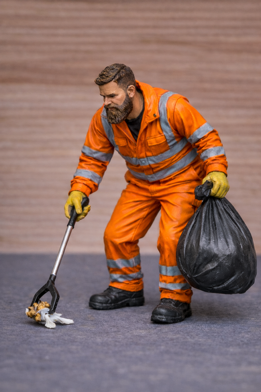 M104 – Street Cleaner / Refuse Worker Unpainted Model Figure