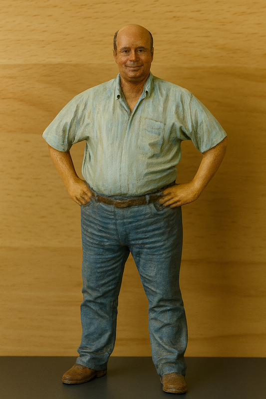 M7 Scale Model Figure — Older Man, Casual Pose