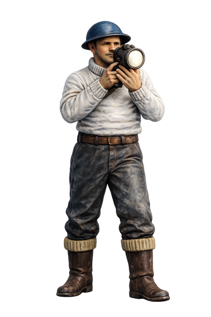 N11 WWII Naval Crew Figure – Sweater and Helmet, Signalling with Hand-Held Lamp – Unpainted Multi-Scale (Copy)