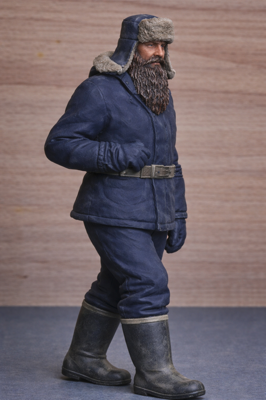 N7 Modern Crew Figure – Extreme Cold Weather Gear, Unpainted Multi-Scale