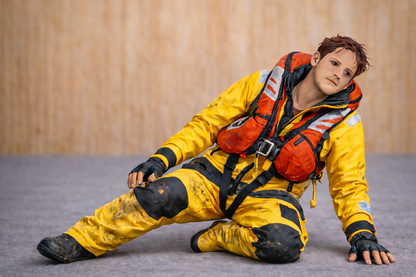 R12 RNLI Lifeboat Crewman Figure Kneeling Unpainted part of a set