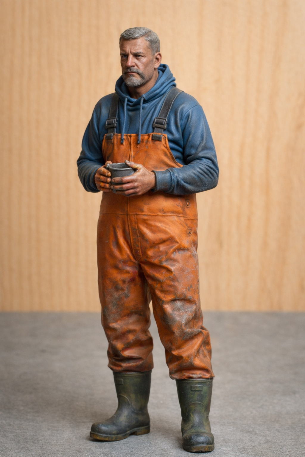 TG112 Standing Deck Crewman Holding Mug – Waterproof Overalls UNPAINTED