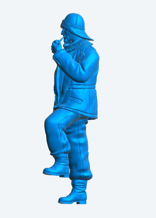 TG64C 1/15 Scale Billings Crew Figure – Bearded Sailor in Sou’wester Hat, Smoking Pipe, Holding Binoculars, Submariner Sweater, One Foot Raised