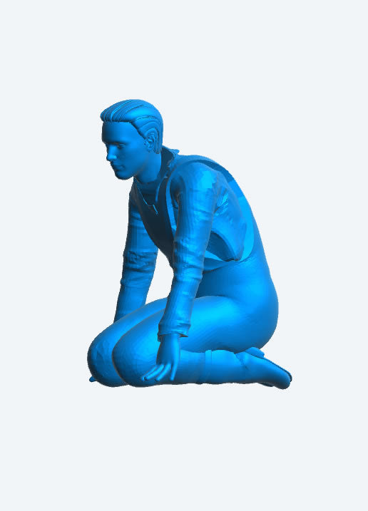 TG75 1/72 Scale Deck Crew Figure – Kneeling, Hands on Deck